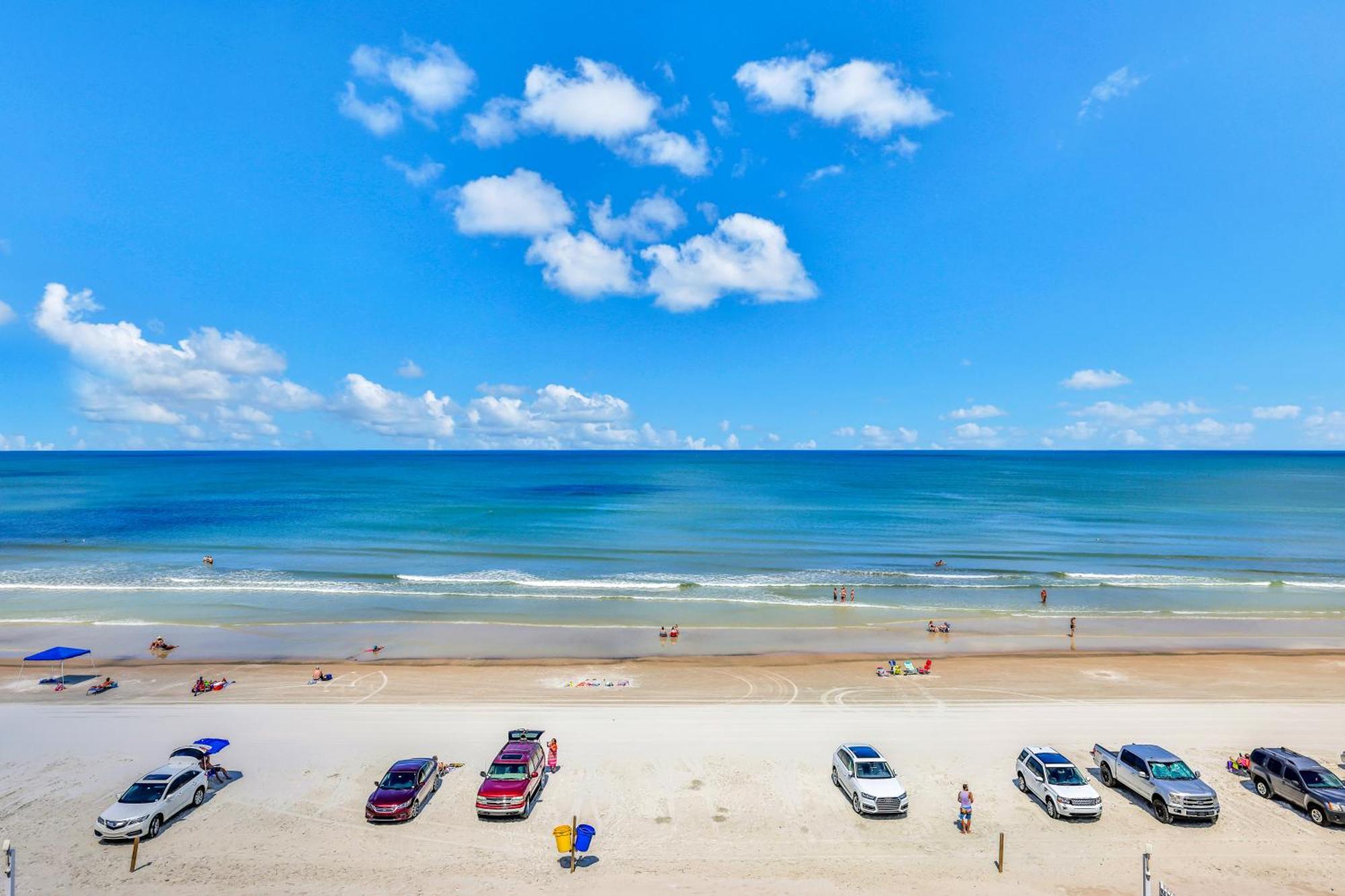 Sunshine & Oceanfront Serenity Дейтона-Бич-Шорс Номер фото