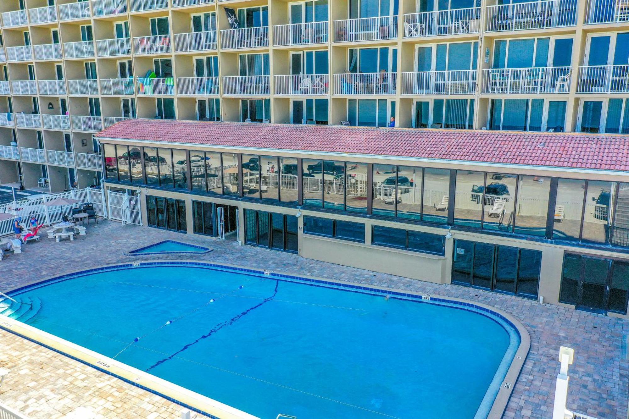 Sunshine & Oceanfront Serenity Дейтона-Бич-Шорс Номер фото