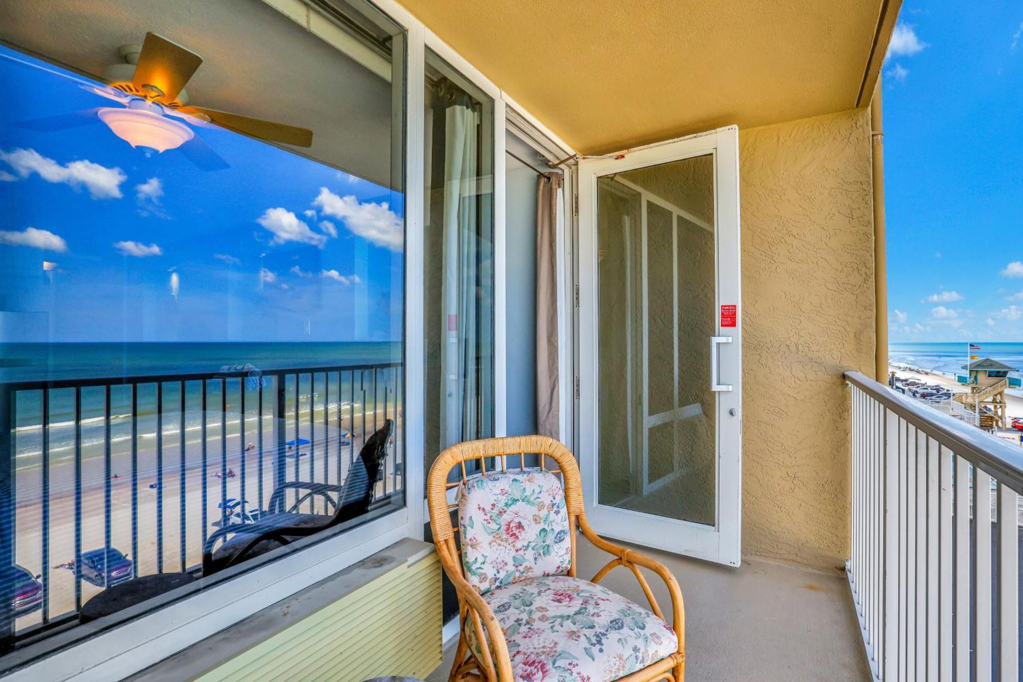 Sunshine & Oceanfront Serenity Дейтона-Бич-Шорс Номер фото