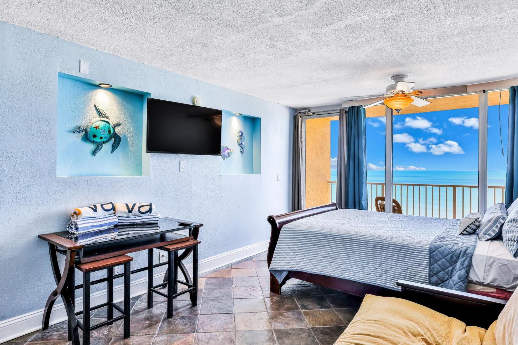 Sunshine & Oceanfront Serenity Дейтона-Бич-Шорс Номер фото